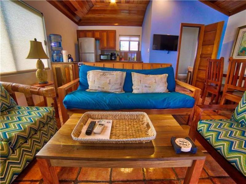 Отель Isla Bonita Yacht Club Сан-Педро Экстерьер фото